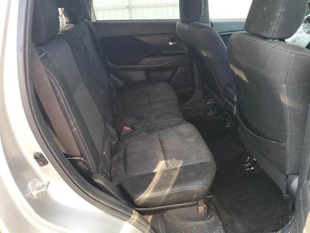JA4AD3A35JZ048135 - 2018 MITSUBISHI OUTLANDER SE Արծաթագույն լուսանկար 11