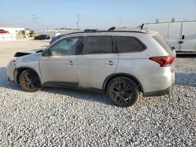 JA4AD3A35JZ048135 - 2018 MITSUBISHI OUTLANDER SE Արծաթագույն լուսանկար 2