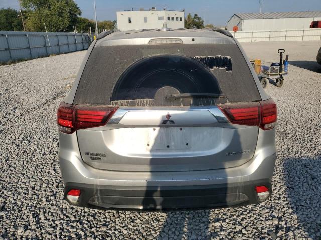 JA4AD3A35JZ048135 - 2018 MITSUBISHI OUTLANDER SE Արծաթագույն լուսանկար 6