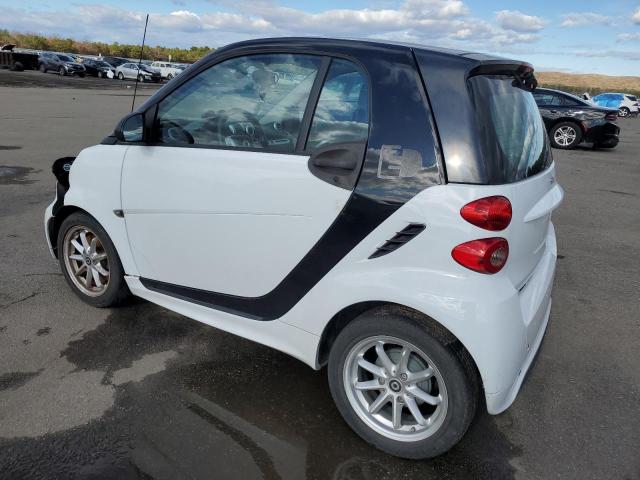 WMEEJ9AA5FK833547 - 2015 SMART FORTWO TWO TONE photo 2