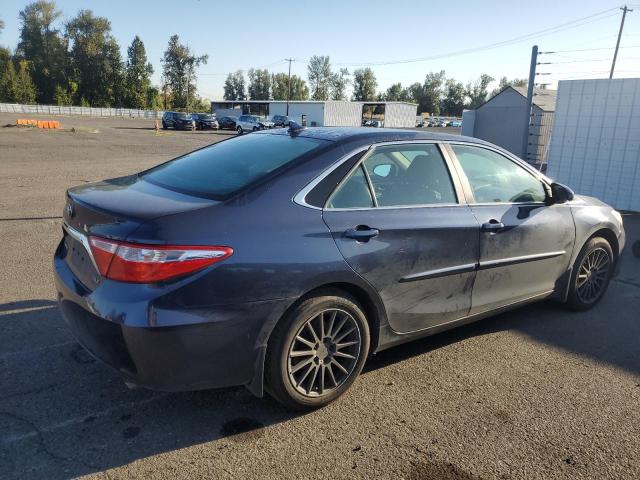 4T1BF1FK3GU539409 - 2016 TOYOTA CAMRY LE BLUE photo 3