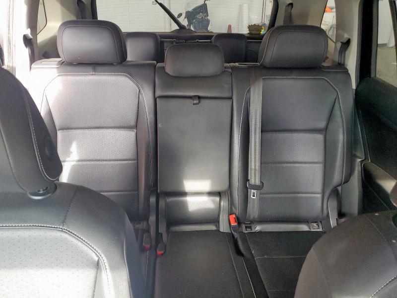 3VV3B7AX2MM101721 - 2021 VOLKSWAGEN TIGUAN SE Schwarz Foto 10