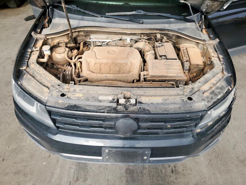 3VV3B7AX2MM101721 - 2021 VOLKSWAGEN TIGUAN SE Schwarz Foto 12