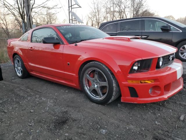 1ZVFT82H075212247 - 2007 FORD MUSTANG GT RED photo 4