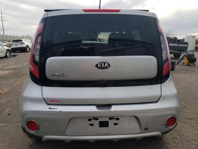 KNDJP3A55H7429231 - 2017 KIA SOUL + SILVER photo 6