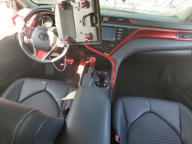 4T1B11HK5KU285724 - 2019 TOYOTA CAMRY L RED photo 8
