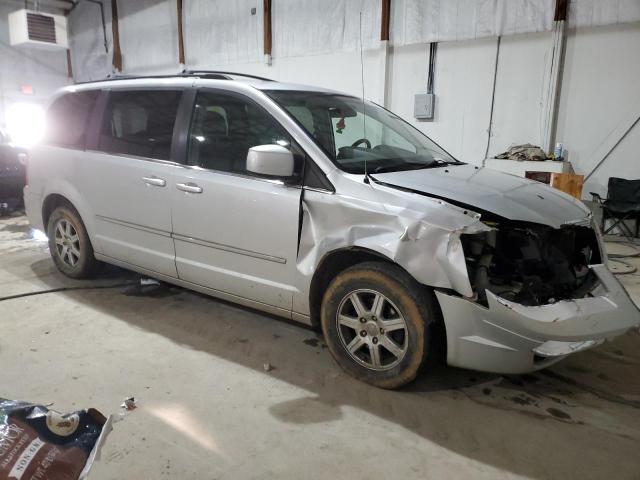 2A4RR5D1XAR300420 - 2010 CHRYSLER TOWN & COU TOURING SILVER photo 4