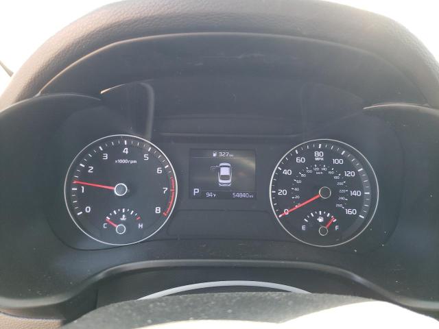 3KPF24AD2LE189212 - 2020 KIA FORTE FE 白色 照片 9