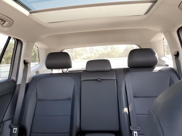 3VV2B7AX5LM036518 - 2020 VOLKSWAGEN TIGUAN SE Plata foto 10