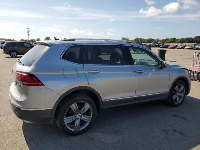 3VV2B7AX5LM036518 - 2020 VOLKSWAGEN TIGUAN SE Plata foto 3