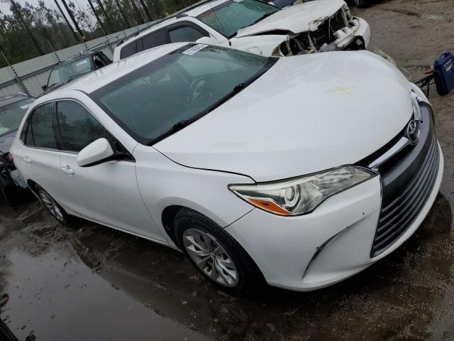 4T1BF1FK4GU116788 - 2016 TOYOTA CAMRY LE WHITE photo 4