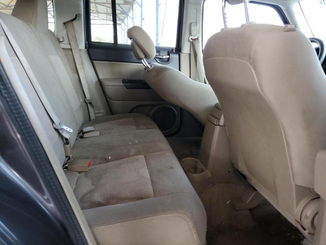 1C4NJPBA2GD628937 - 2016 JEEP PATRIOT SPORT CHARCOAL photo 11