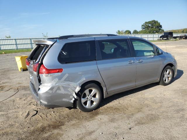 5TDKK3DC3BS136311 - 2011 TOYOTA SIENNA LE Mavi foto 3