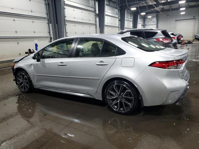 JTDP4MCE6N3503698 - 2022 TOYOTA COROLLA SE 银色 照片 2