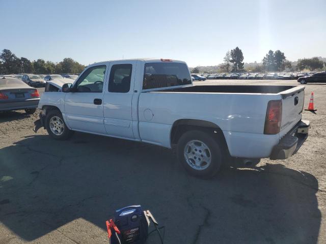 2GCEC19V731294717 - 2003 CHEVROLET SILVERADO C1500 WHITE photo 2