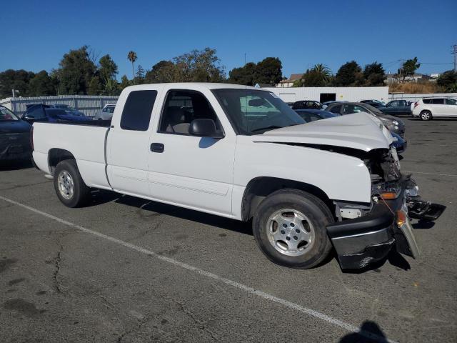 2GCEC19V731294717 - 2003 CHEVROLET SILVERADO C1500 WHITE photo 4