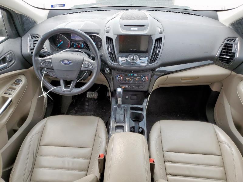 1FMCU0JD7HUB60105 - 2017 FORD ESCAPE TITANIUM Qəhvəyi foto 8