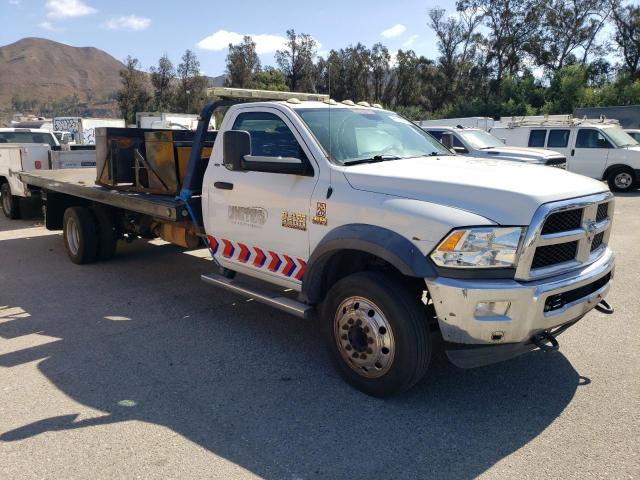 3C7WRMDJ4HG609516 - 2017 RAM 5500 Белый фото 4