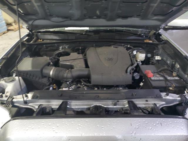 3TYCZ5AN2NT070103 - 2022 TOYOTA TACOMA DOUBLE CAB Silber Foto 11