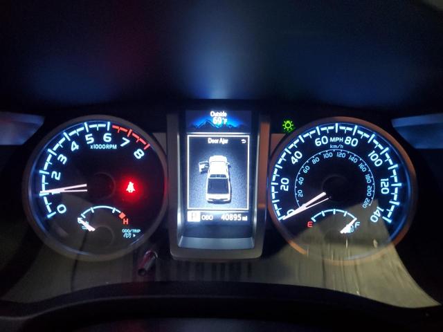 3TYCZ5AN2NT070103 - 2022 TOYOTA TACOMA DOUBLE CAB Silber Foto 9