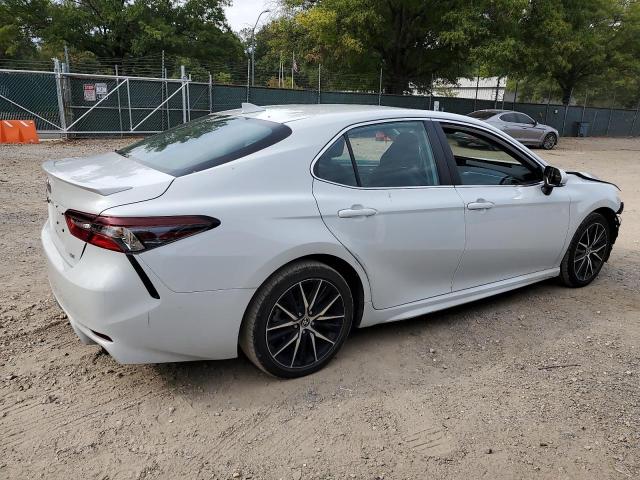 4T1S11AKXPU100598 - 2023 TOYOTA CAMRY SE NIGHT SHADE WHITE photo 3