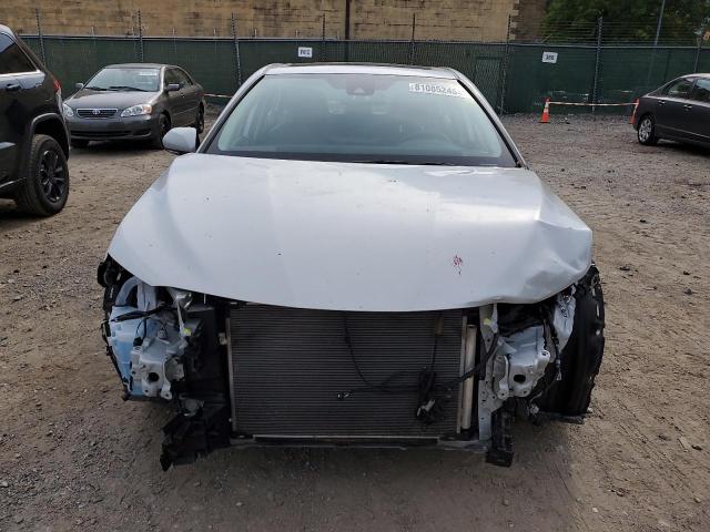 4T1S11AKXPU100598 - 2023 TOYOTA CAMRY SE NIGHT SHADE WHITE photo 5