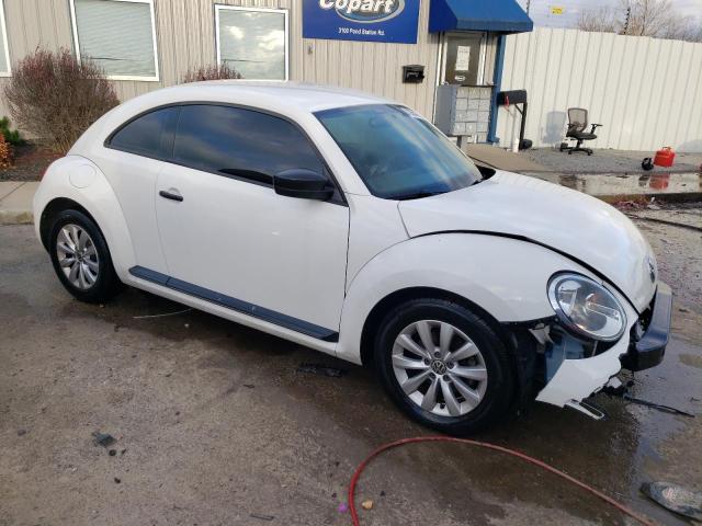 3VWFP7AT1EM603029 - 2014 VOLKSWAGEN BEETLE WHITE photo 4