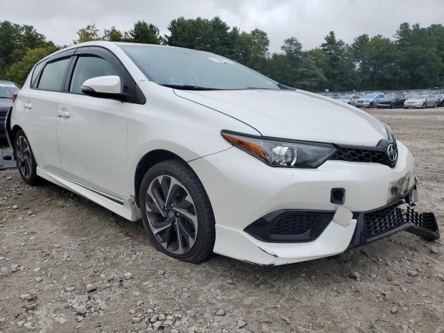 JTNKARJE3GJ512453 - 2016 TOYOTA SCION IM WHITE photo 4