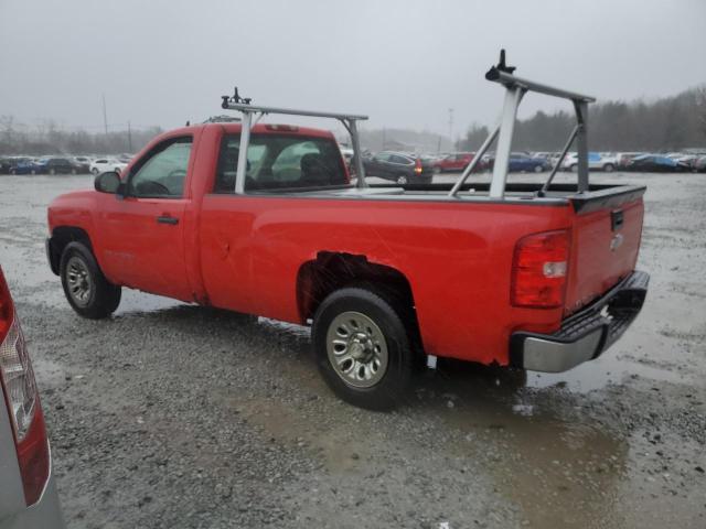 1GCEC14X67Z639452 - 2007 CHEVROLET SILVERADO C1500 CLASSIC RED photo 2