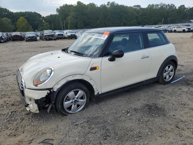 2017 MINI COOPER, 