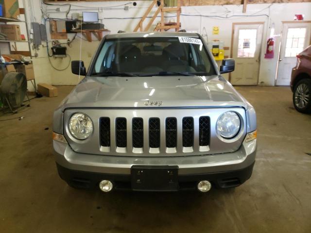 1C4NJRFB9ED864089 - 2014 JEEP PATRIOT LATITUDE SILVER photo 5