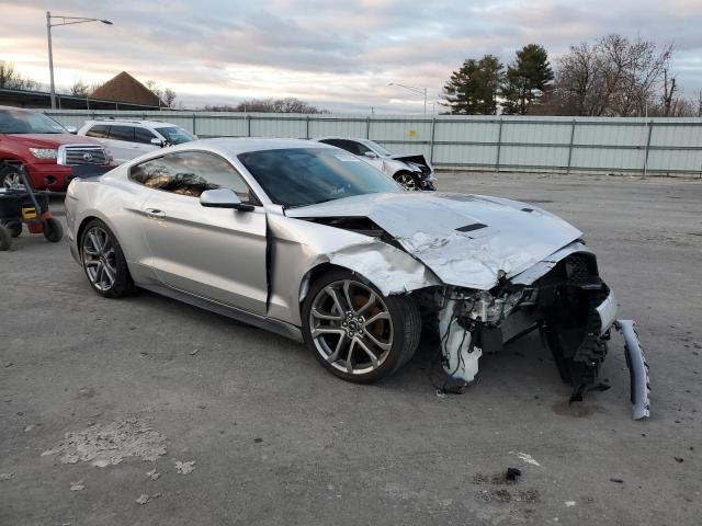 1FA6P8TH4J5106175 - 2018 FORD MUSTANG SILVER photo 4