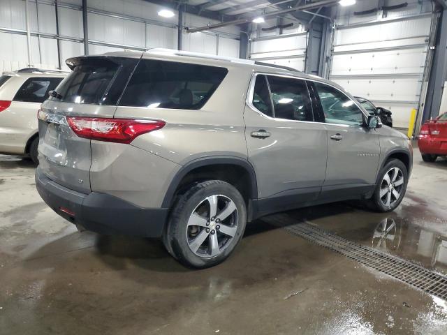 1GNEVHKW7JJ112143 - 2018 CHEVROLET TRAVERSE LT Marrón foto 3