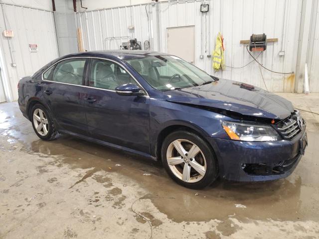 1VWBH7A33CC045307 - 2012 VOLKSWAGEN PASSAT SE BLUE photo 4