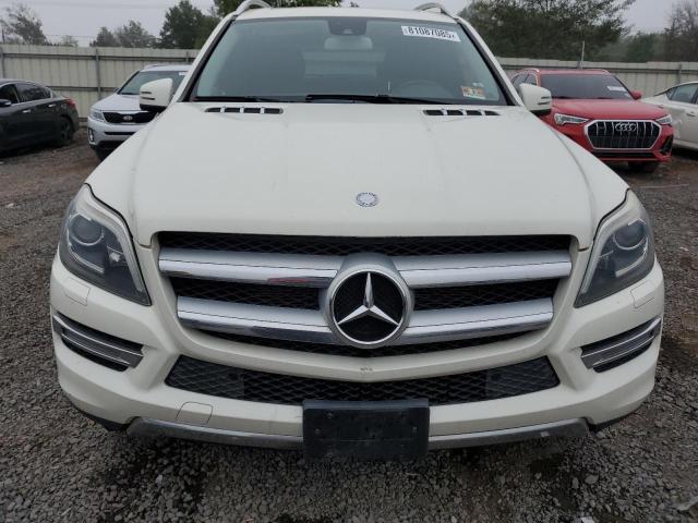 4JGDF7CE2DA172008 - 2013 MERCEDES-BENZ GL 450 4MATIC WHITE photo 5