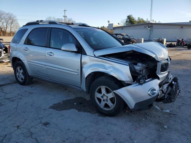 2CKDL33F696247322 - 2009 PONTIAC TORRENT SILVER photo 4