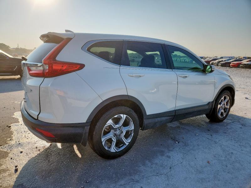 2HKRW1H5XJH517564 - 2018 HONDA CR-V EX WHITE photo 3