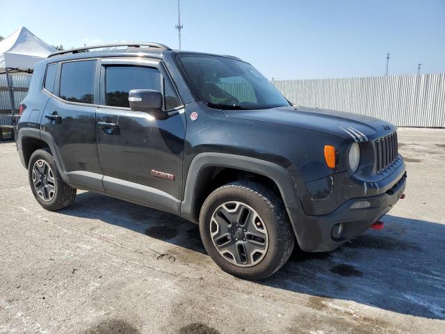 ZACCJBCB1HPE76153 - 2017 JEEP RENEGADE TRAILHAWK BLACK photo 4