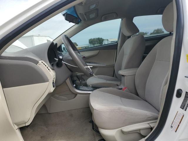 JTDBU4EE5A9108071 - 2010 TOYOTA COROLLA BASE Білий фото 7