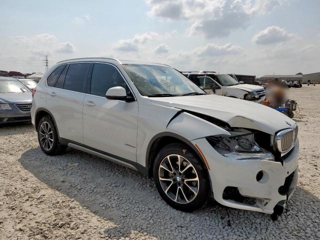 5UXKR2C30H0X04385 - 2017 BMW X5 SDRIVE35I WHITE photo 4