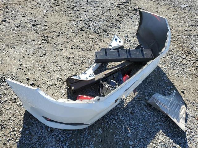 2HGFC2F57JH532313 - 2018 HONDA CIVIC LX WHITE photo 12