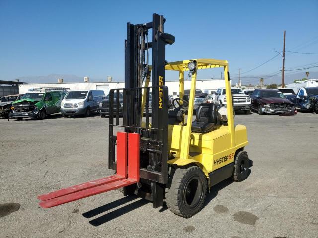 H177B52195B - 2010 HYST FORKLIFT YELLOW photo 2