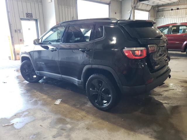 3C4NJDBB5KT812585 - 2019 JEEP COMPASS LATITUDE Черный фото 2