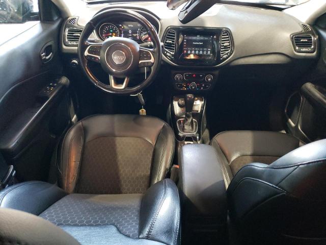 3C4NJDBB5KT812585 - 2019 JEEP COMPASS LATITUDE Черный фото 8