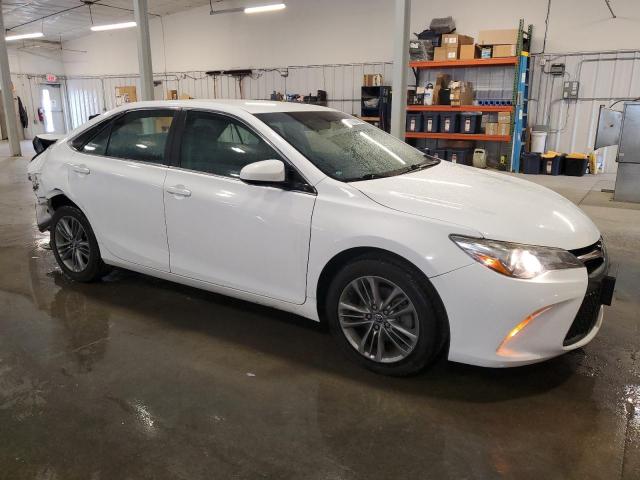 4T1BF1FK2GU193434 - 2016 TOYOTA CAMRY LE WHITE photo 4