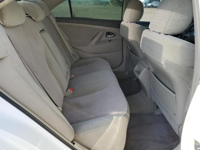 4T1BF3EK5AU523507 - 2010 TOYOTA CAMRY BASE WHITE photo 10