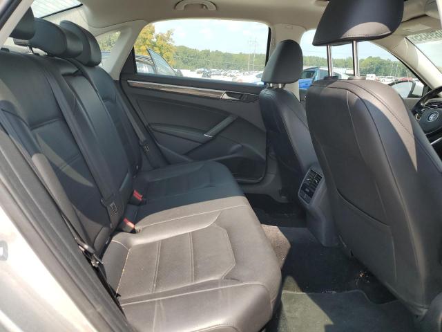 1VWBT7A34HC018431 - 2017 VOLKSWAGEN PASSAT SE Сріблястий фото 10