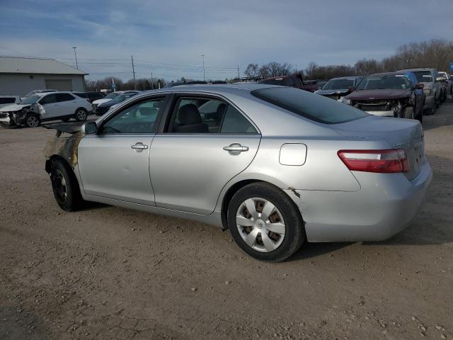 4T1BE46K97U062750 - 2007 TOYOTA CAMRY CE SILVER photo 2