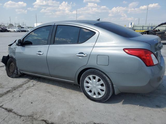 3N1CN7AP6CL879937 - 2012 NISSAN VERSA S 银色 照片 2