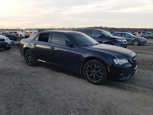 2C3CCAGG5FH899511 - 2015 CHRYSLER 300 S CHARCOAL photo 4